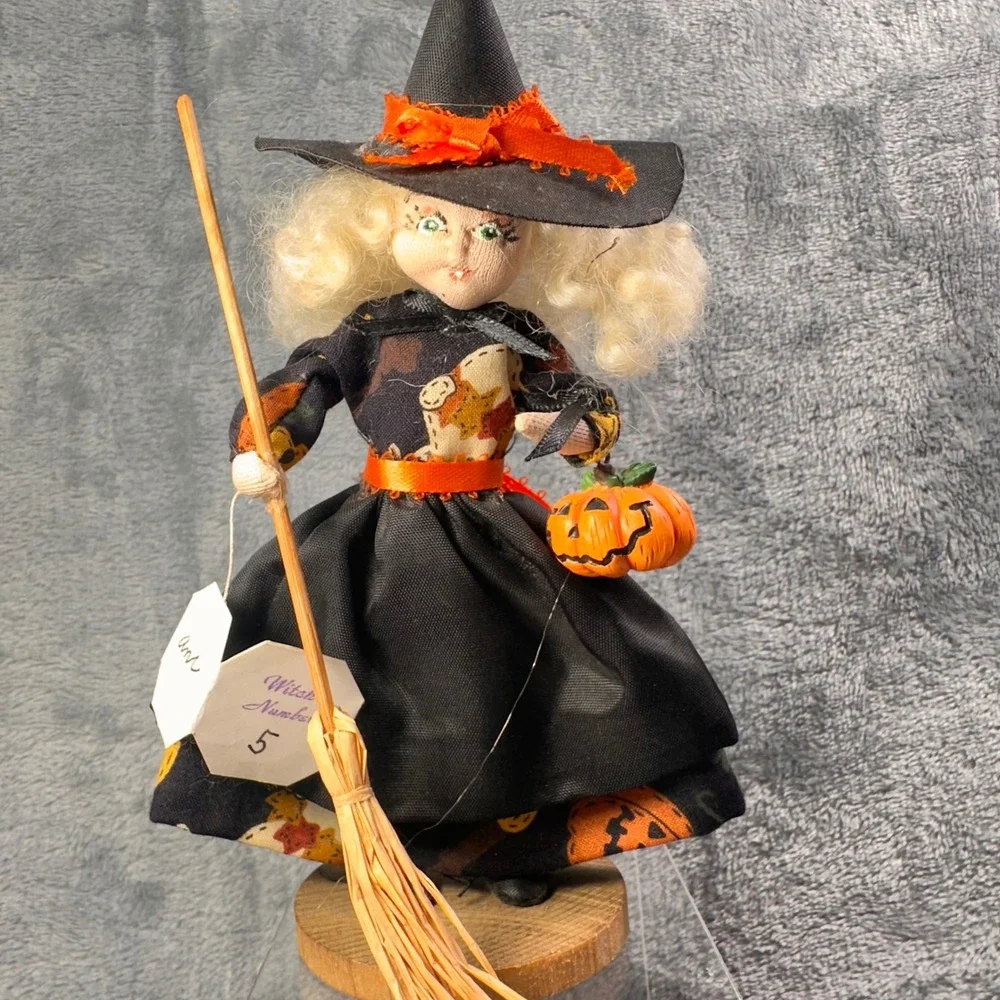 Handmade‎ Halloween Witch Doll on Wood Base Broom Pumpkin Signed Annette